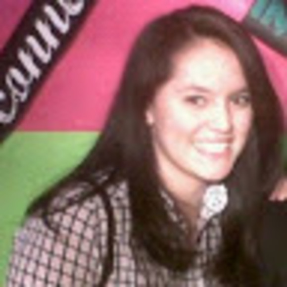 Meet your Posher, Karla - Picture 1 of 1